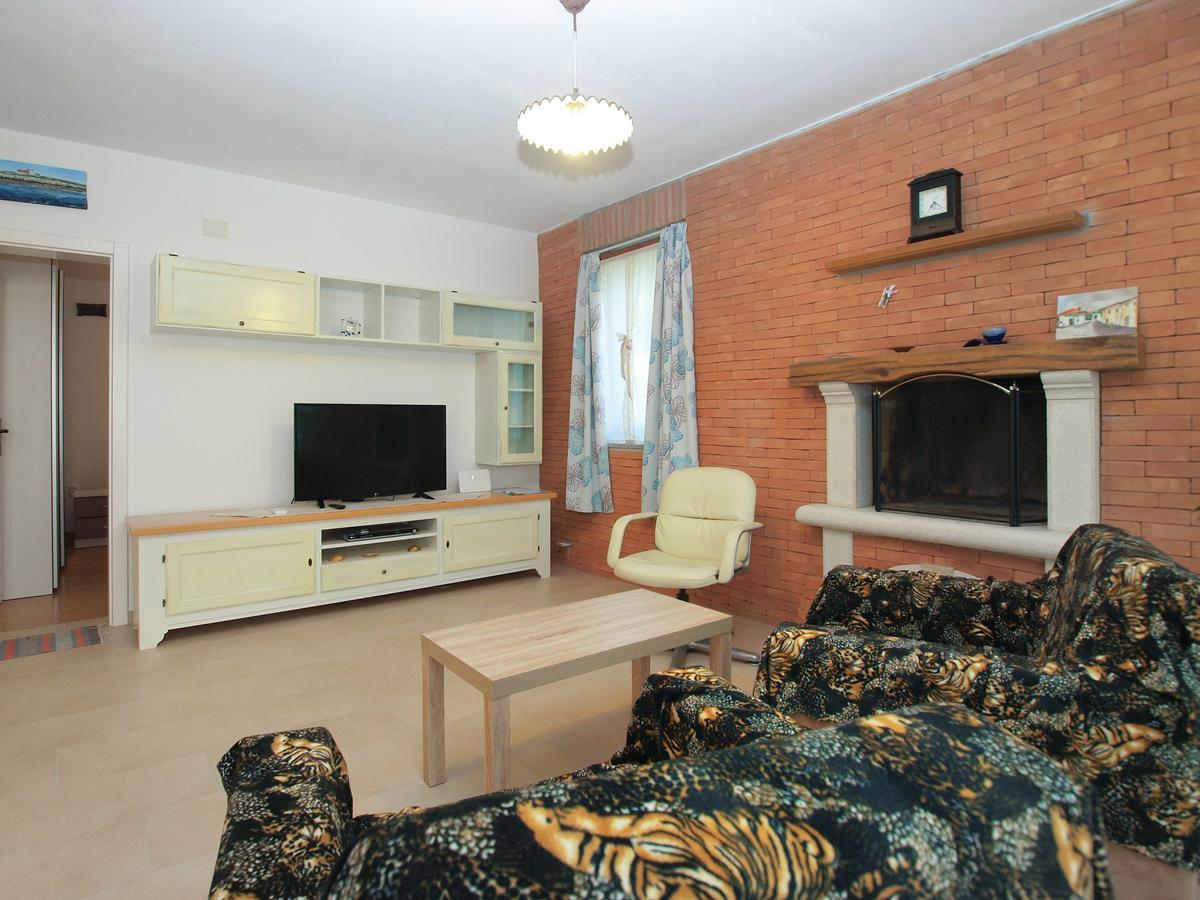 Apartments Ana 1707 Banjole Εξωτερικό φωτογραφία