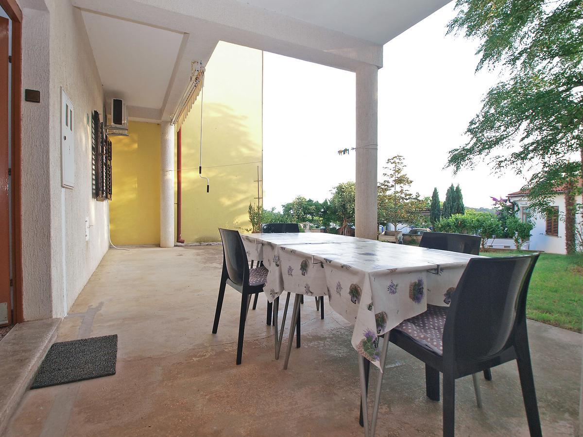 Apartments Ana 1707 Banjole Εξωτερικό φωτογραφία