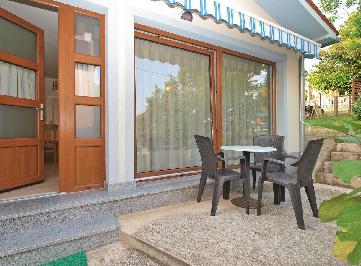 Apartments Ana 1707 Banjole Εξωτερικό φωτογραφία