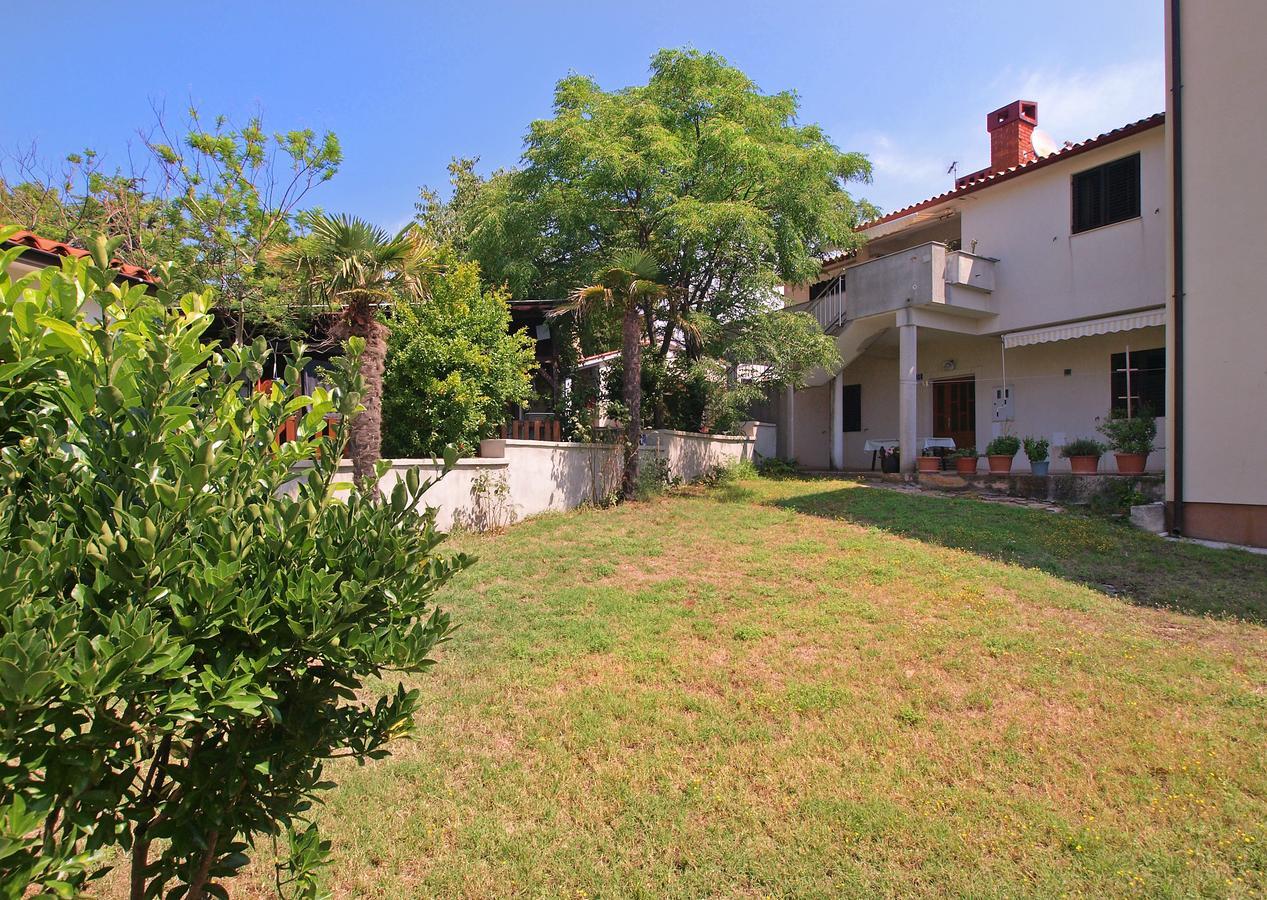Apartments Ana 1707 Banjole Εξωτερικό φωτογραφία