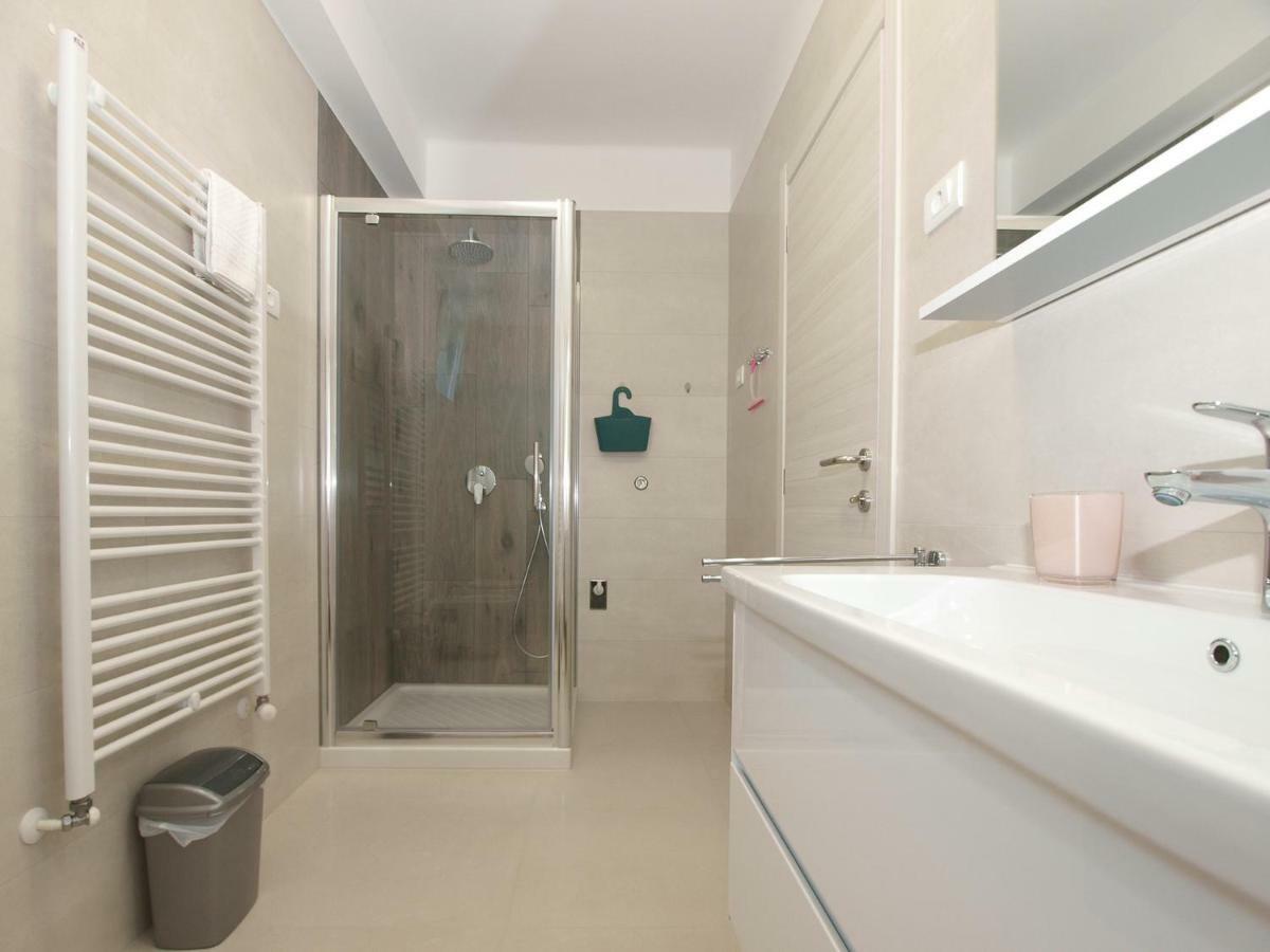 Apartments Ana 1707 Banjole Εξωτερικό φωτογραφία