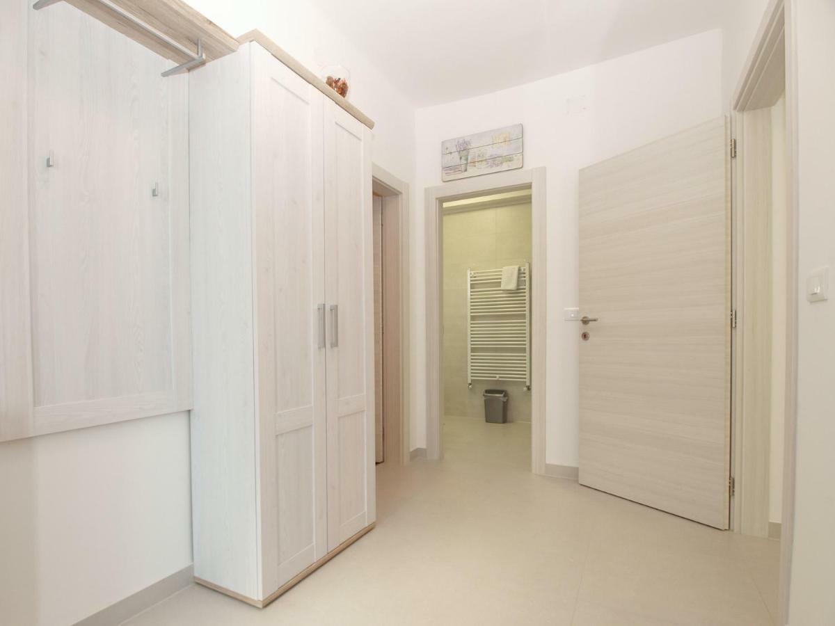 Apartments Ana 1707 Banjole Εξωτερικό φωτογραφία